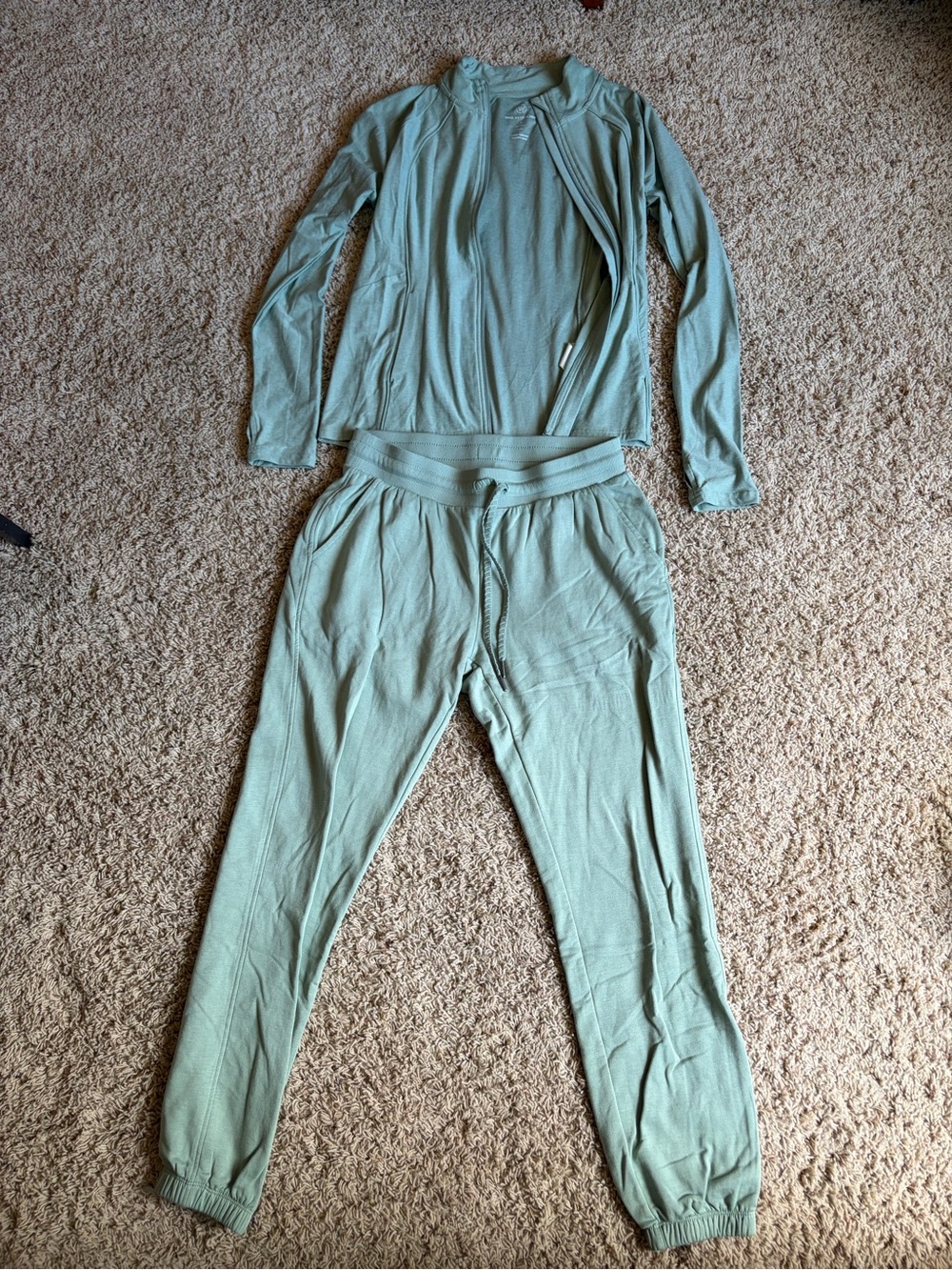 Wander Light Sage Two-Piece Jogger Set - Long Sleeve Zip Top & Drawstring Pants